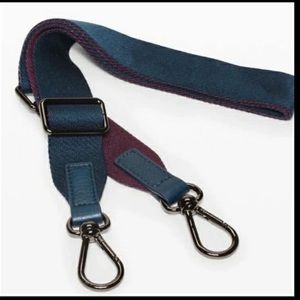 Lululemon Festival Shoulder strap